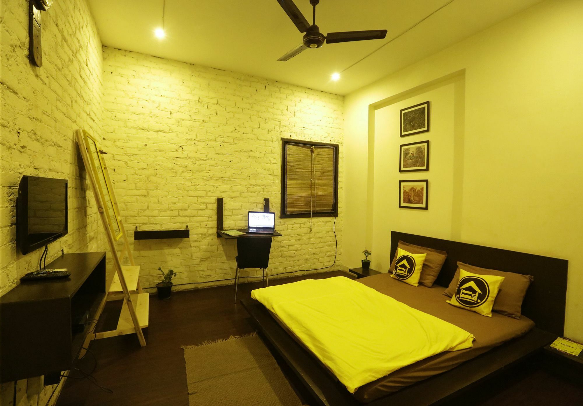 Backpackers Park Hostel New Delhi Bagian luar foto