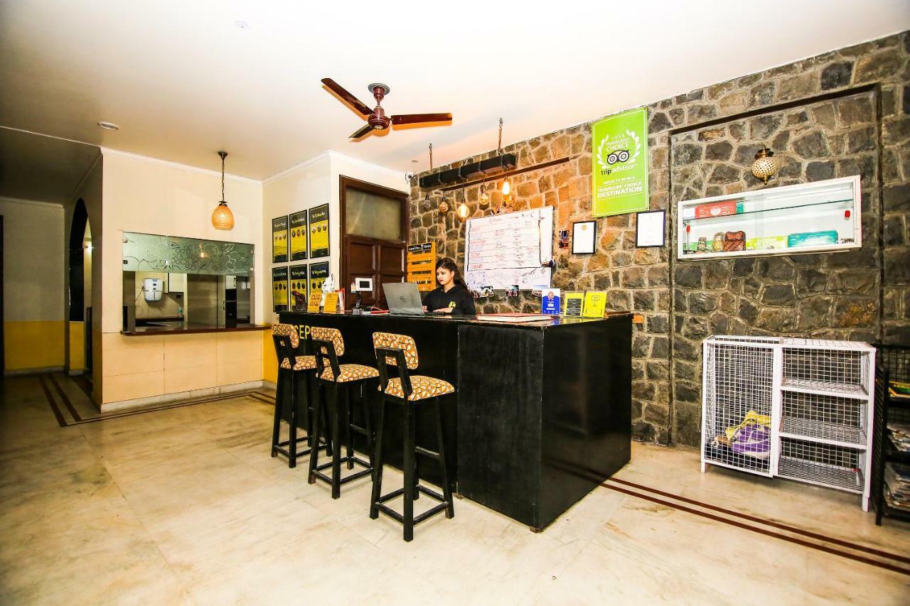 Backpackers Park Hostel New Delhi Bagian luar foto